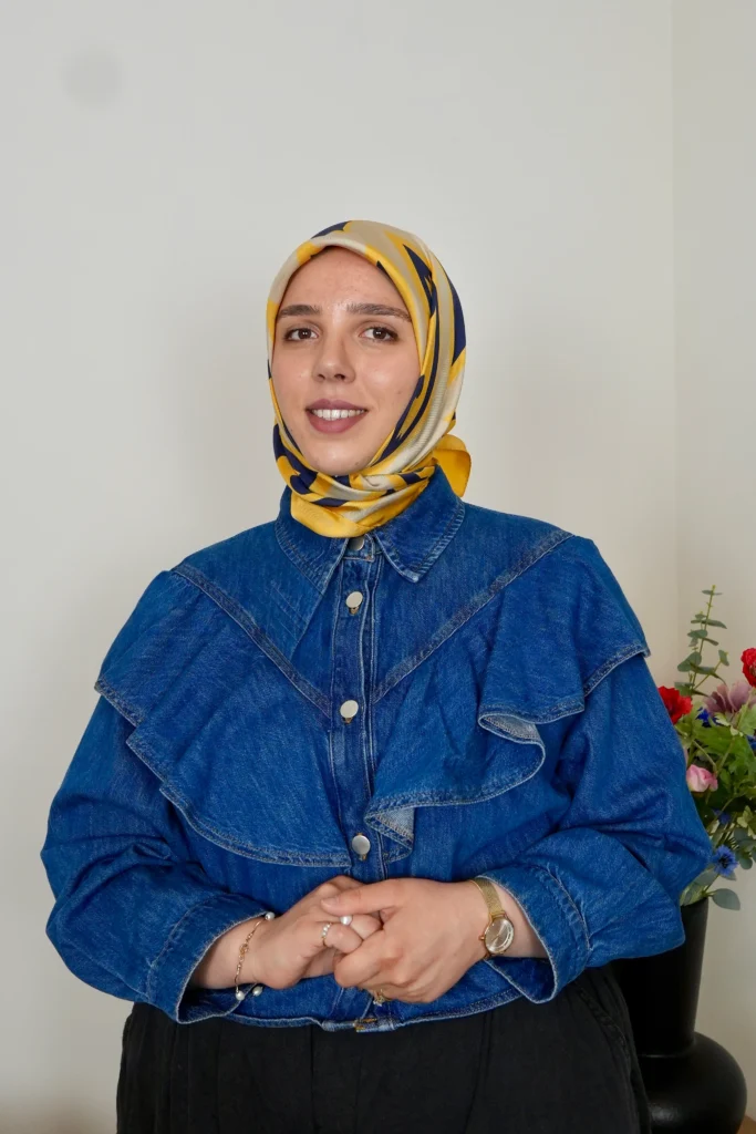 Psycholoog Haarlem – Suheda in haar praktijk